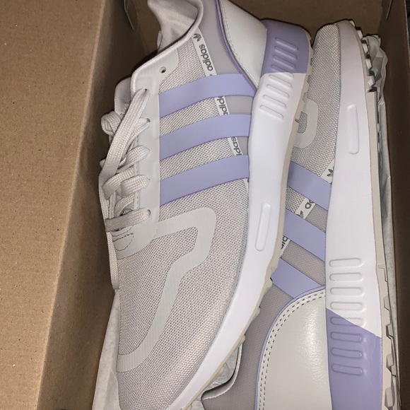 adidas Originals Women's Multix Sneaker - Picture 2 of 10